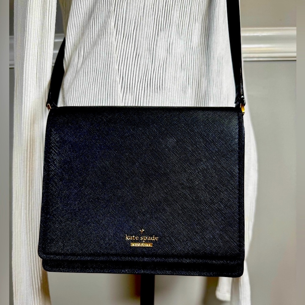 Kate Spade New York Cameron Street Small Dody Saffiano Leather Crossbody Bag